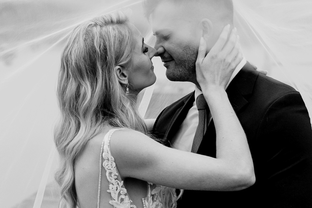 Golden hour wedding portraits — Cape Town lifestyle photographer